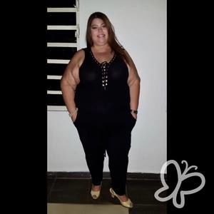 Meet your Posher, Vivian raquel